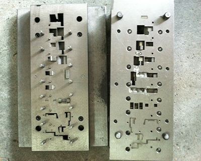 Stamping mould